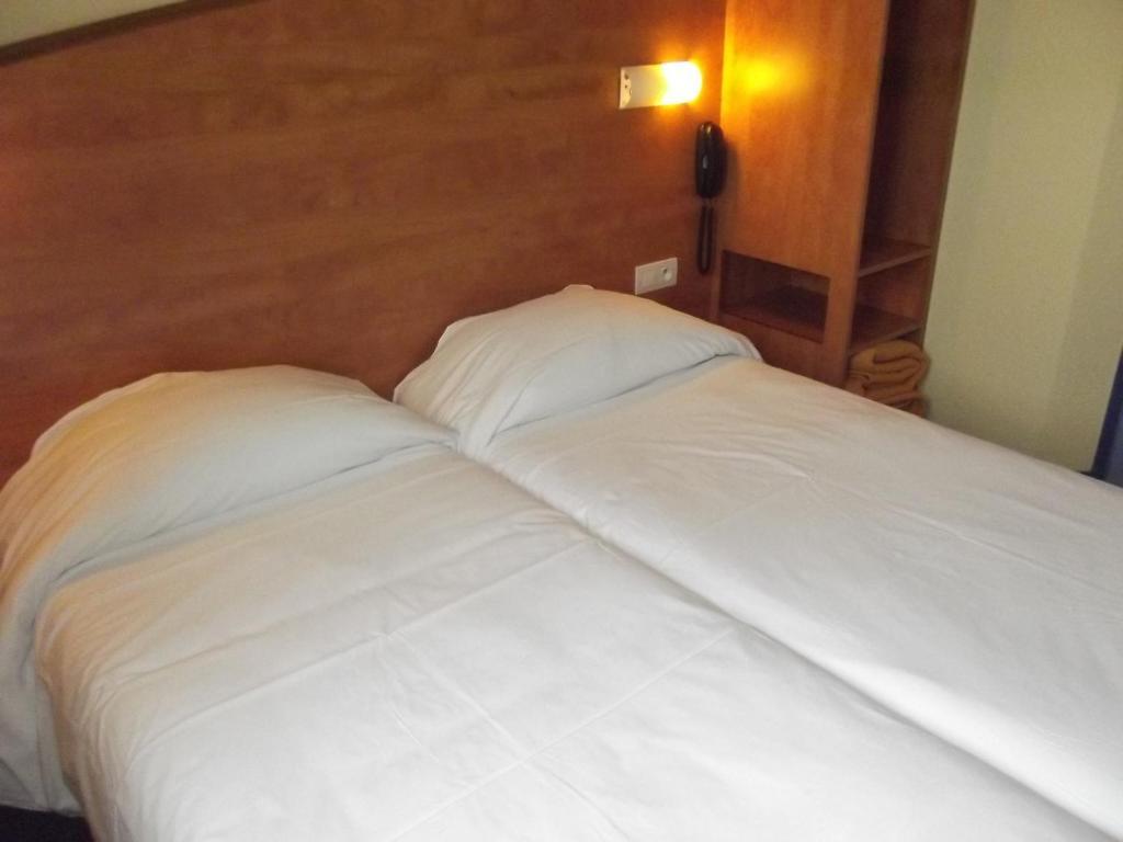 Armony Hotel Бур-Ашар Номер фото